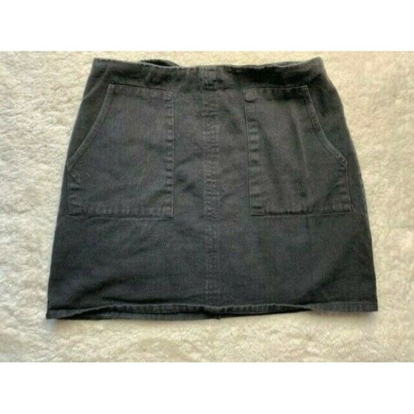 miami Dresses & Skirts - Miami Womens Skirt Black Size Medium Short Pockets Back Zip